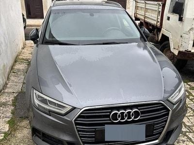 Usata Audi A3 S-Line 116 CV (85 kW) 2019 Grigio Berlina