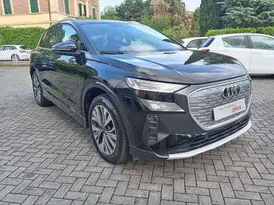 Käytetty Audi Q4 e-tron