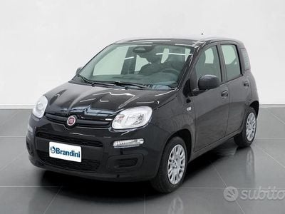 Nuova Fiat Panda Pop 65 CV (47 kW) 2025 Nero cinema pastello Utilitaria