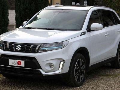 Bianco perla metallizzato Usata 2022 Suzuki Vitara SUV | 22.900 € (Cara)