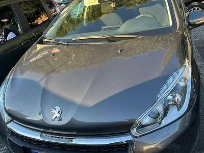 Usata Peugeot 208 Signature Sky 83 CV (61 kW) 2019 Grigio Utilitaria