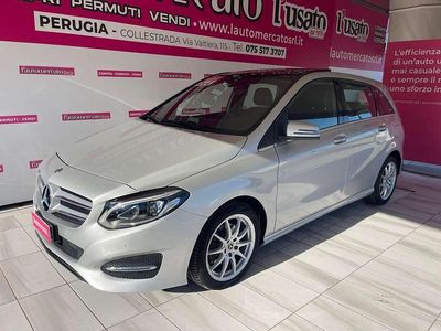 Usata Mercedes B200 Business 136 CV (100 kW) 2018 Argento Monovolume