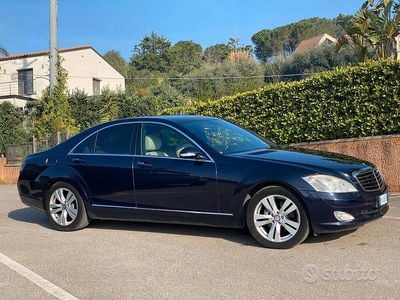 Usata Mercedes S320 AMG 235 CV (172 kW) 2006 Blu/azzurro Berlina