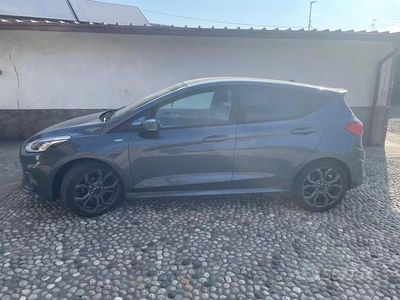 Gebraucht Ford Fiesta ST-Line 86 PS (63 kW) 2018 Grau Kleinwagen