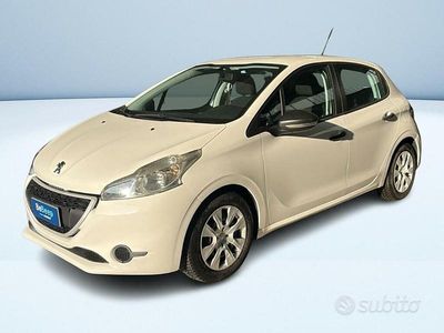 Usata Peugeot 208 Access 68 CV (50 kW) 2014 Bianco Utilitaria