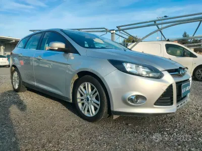 Usata Ford Focus Titanium 116 CV (85 kW) 2013 Grigio Station wagon