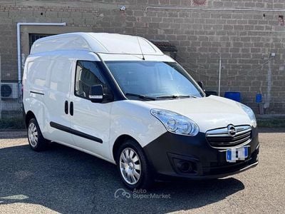 Usata Opel Combo 105 CV (77 kW) 2018 Bianco Monovolume
