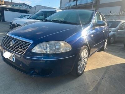 Begagnad Fiat Croma 150 HK (110 kW) 2007 Blå Kombi