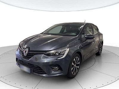 Usata Renault Clio V Business 91 CV (66 kW) 2021 Grigio Berlina