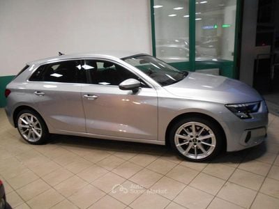 Usata Audi A3 110 CV (80 kW) 2020 Argento Berlina