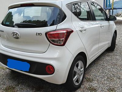 Usata Hyundai i10 67 CV (49 kW) 2018 Bianco Utilitaria