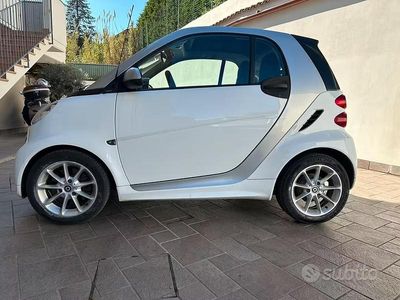 Usata Smart ForTwo Coupé 45 CV (33 kW) 2012 Bianco Coupé