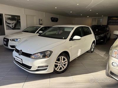 Usata VW Golf VII 110 CV (80 kW) 2014 Bianco Berlina