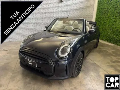 Usata Mini Cooper Cabriolet 136 CV (100 kW) 2023 Blu metallizzato Cabrio