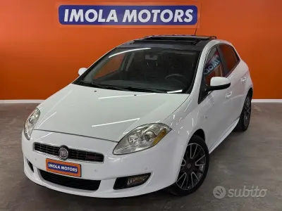 Usata Fiat Bravo Sport 165 CV (121 kW) 2009 Bianco Utilitaria
