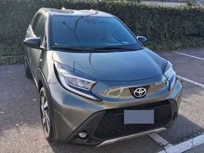 Usata Toyota Aygo X Lounge 72 CV (52 kW) 2024 SUV