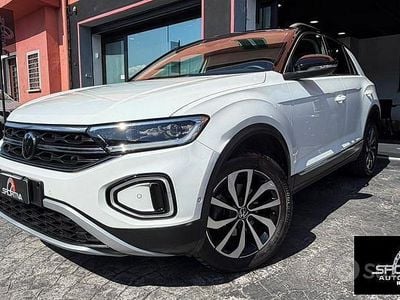 Usata VW T-Roc S 150 CV (110 kW) 2023 Bianco SUV