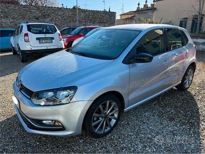 Grigio Usata 2014 VW Polo Sound Berlina | 6900 € (Buon prezzo)