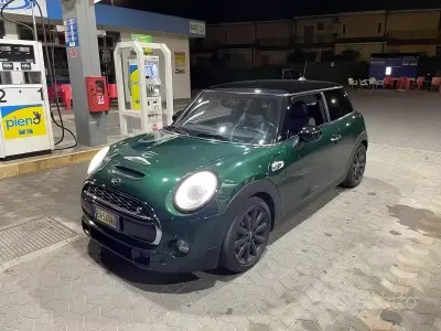 Usata Mini Cooper S 192 CV (141 kW) 2014 Verde Utilitaria