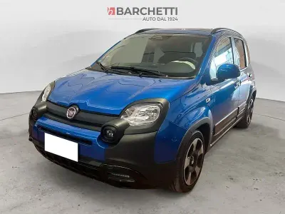 Usata Fiat Panda Cross Cross 69 CV (50 kW) 2024 Azzurro Utilitaria