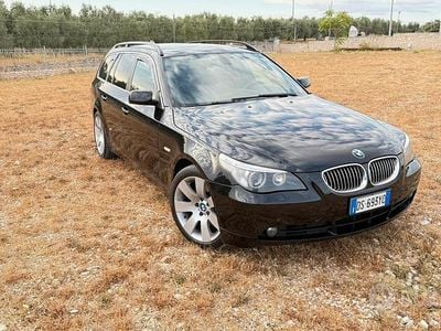 Usata BMW 525 177 CV (130 kW) 2005 Nero Station wagon