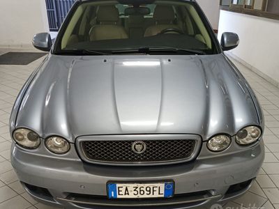 usata Jaguar X-type 2.2 luxury aut
