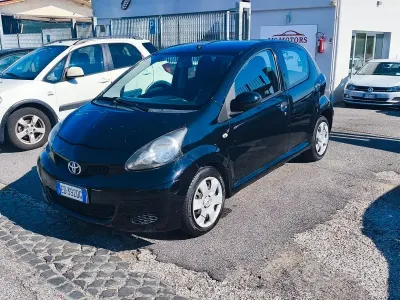Usata Toyota Aygo Edition 68 CV (50 kW) 2010 Nero Utilitaria