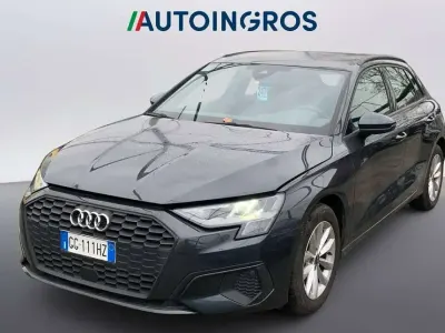 Usata Audi A3 Business 110 CV (80 kW) 2021 Grigio Berlina