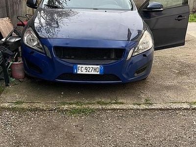 Usata Volvo V60 115 CV (84 kW) 2011 Blu Station wagon