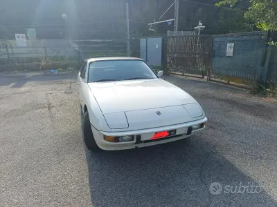 Usata Porsche 924 125 CV (91 kW) 1984 Bianco Coupé