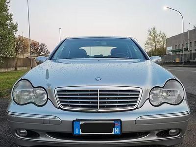 Usata Mercedes C200 Elegance 2000 Grigio Berlina