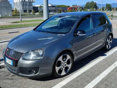 Usata VW Golf V GTI 200 CV (147 kW) 2007 Grigio Berlina