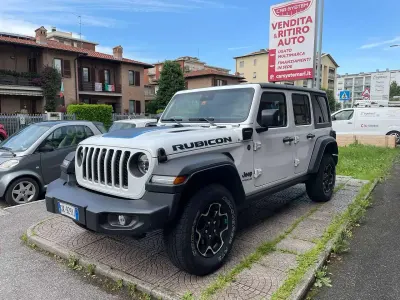 Usata Jeep Wrangler Rubicon 272 CV (200 kW) 2022 Bianco SUV
