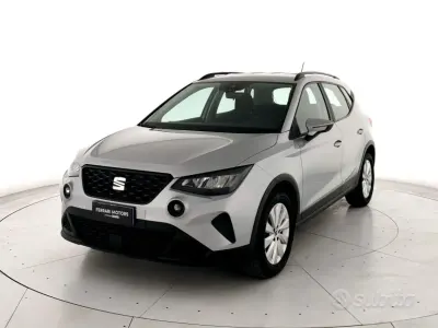 Usata Seat Arona Style 95 CV (69 kW) 2022 Grigio SUV