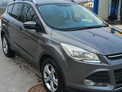 Begagnad Ford Kuga 140 HK (102 kW) 2013 Grå SUV