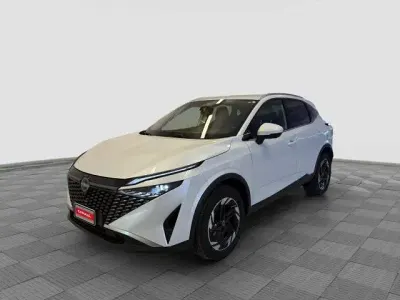 Usata Nissan Qashqai N-Connecta 158 CV (116 kW) 2025 White pearl SUV