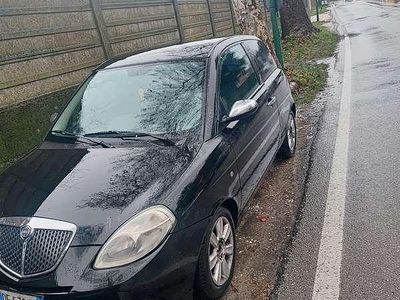 Usata Lancia Ypsilon 75 CV (55 kW) 2006 Utilitaria