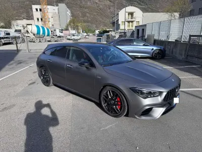 Gebraucht Mercedes CLA45 AMG Shooting Brake Premium Plus 421 PS (309 kW) 2023 Grau Kombi
