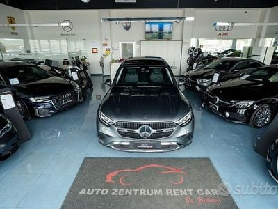 Mercedes 220