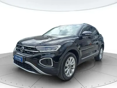 Usata VW T-Roc Style 116 CV (85 kW) 2023 Deep black perlato SUV