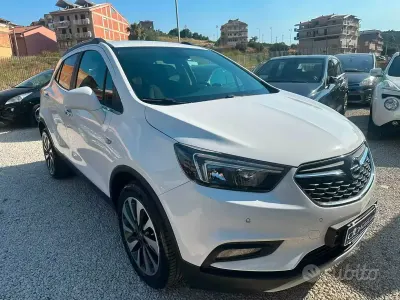 Usata Opel Mokka X 136 CV (100 kW) 2017 Bianco SUV