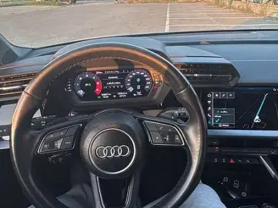 Gebraucht Audi A3 158 PS (116 kW) 2022 Schwarz Limousine