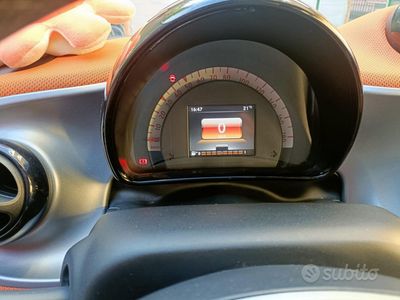 Usata Smart ForTwo Coupé 71 CV (52 kW) 2017 Utilitaria