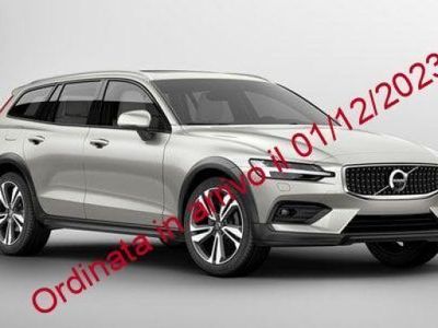 usata Volvo V60 B5 AWD automatico Ultimate CC (2018-->) Pieve di Cento