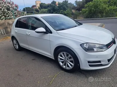 Usata VW Golf VII S 110 CV (80 kW) 2015 Bianco Berlina