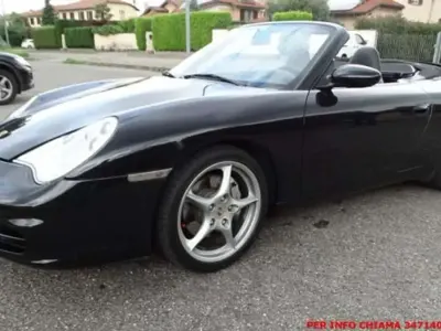 Usata Porsche 911 Carrera 4 Cabriolet 320 CV (235 kW) 2002 Nero Cabrio