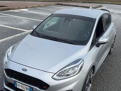 Grigio Usata 2019 Ford Fiesta ST-Line Utilitaria | 11.000 € (Molto cara)