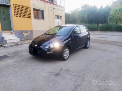 usata Fiat Punto Evo mjet 75 cv x neo patentati