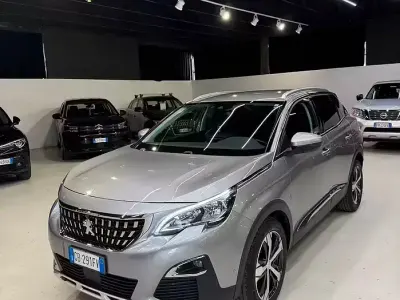 Usata Peugeot 3008 Allure 131 CV (96 kW) 2020 Grigio SUV