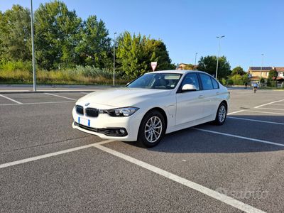 BMW 330e